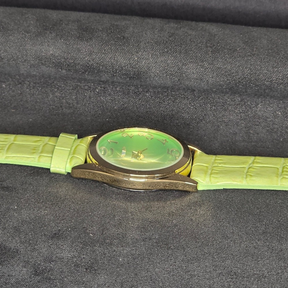 Gossip Watch Women OS Lime Green Croc Embossed Leather Gold Tone GSP513C - Picture 5 of 7